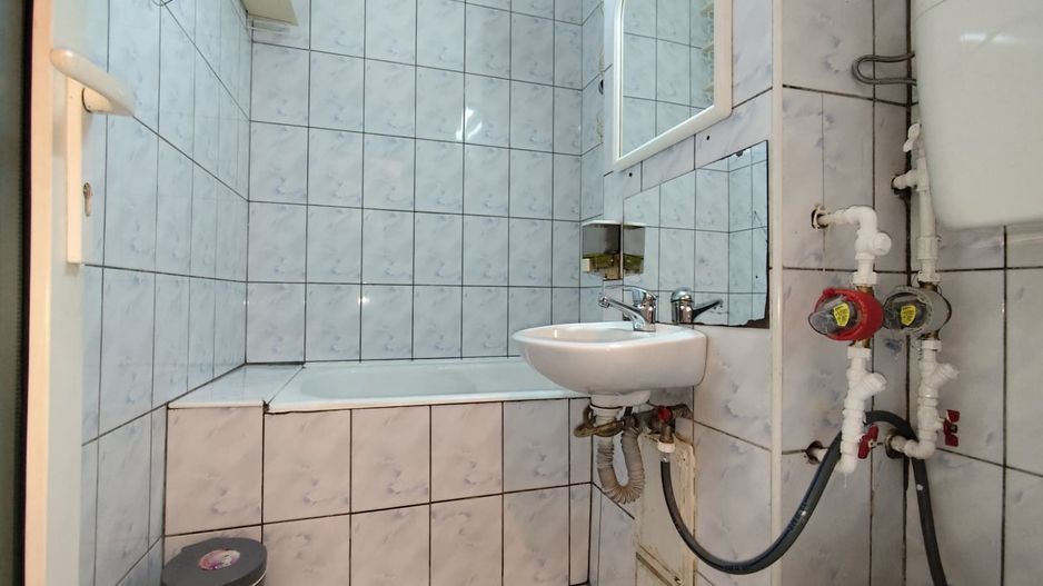 Inchiriere 2 camere aproape de Piata Rogerius, Oradea - Poză 10