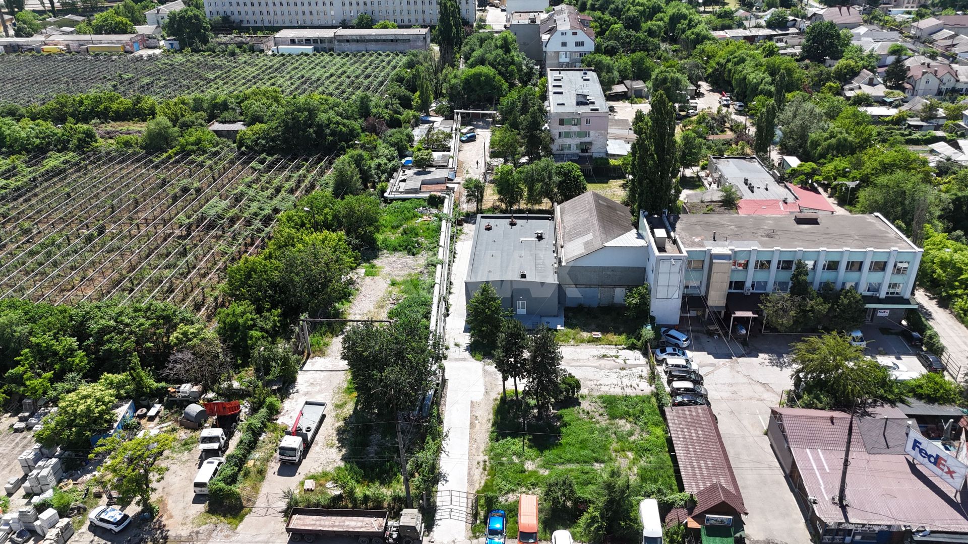 Spațiu comercial / industrial 338 m2 pe str. Haltei 41A, Chișinău! - Poză 1