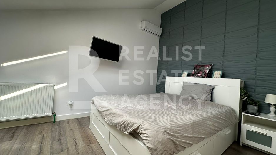 Închiriere, Penthouse cu 2 camere + loc de parcare - Poză 5