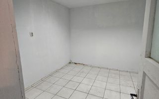 Vanzare Boxa demisol, Bvd. Republicii - Poză 14