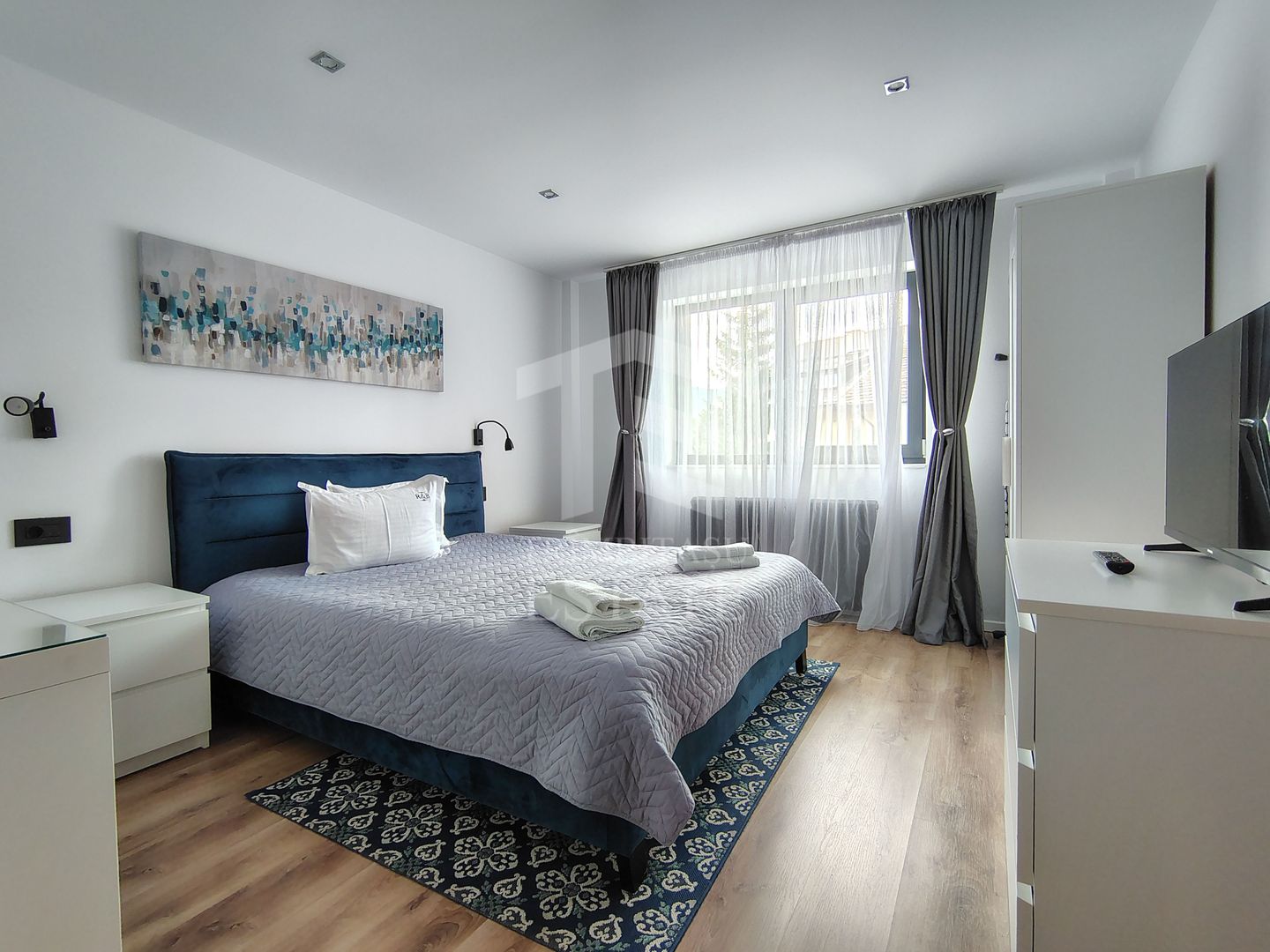 Mobilat utilat integral MODERN | Terasa 36 mp | Predeal - Poză 12