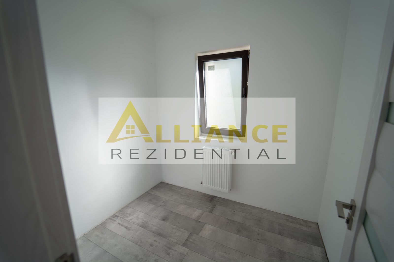 Casa Individual - 5 camere - 3 bai - 436mp teren - Poză 19