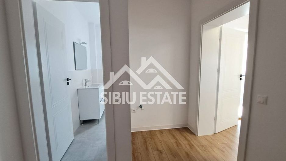 Apartament cu gradina si terasa, NOU 2 bai - Poză 12