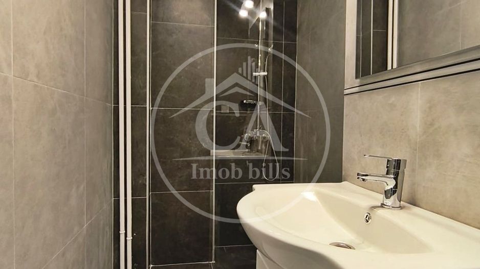 Apartament de vânzare cu 1 camere în zona Rogerius, Oradea - Poză 6
