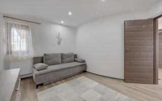 Vilă 342 mp cu piscină și 800 mp teren / 4 dormitoare / Pleașa - Poză 35