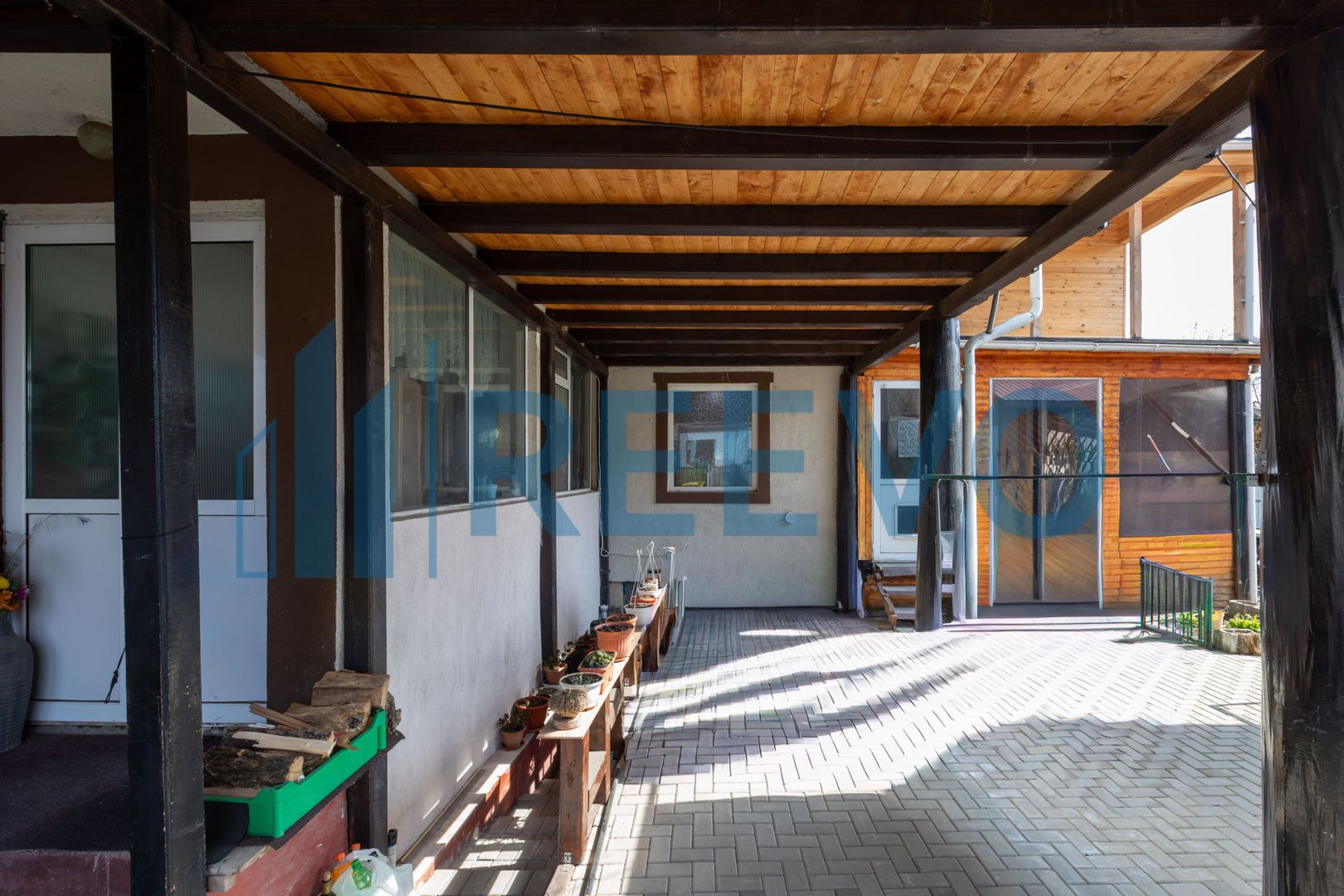 Clădire și teren pentru investiție, central Roman - Poză 62