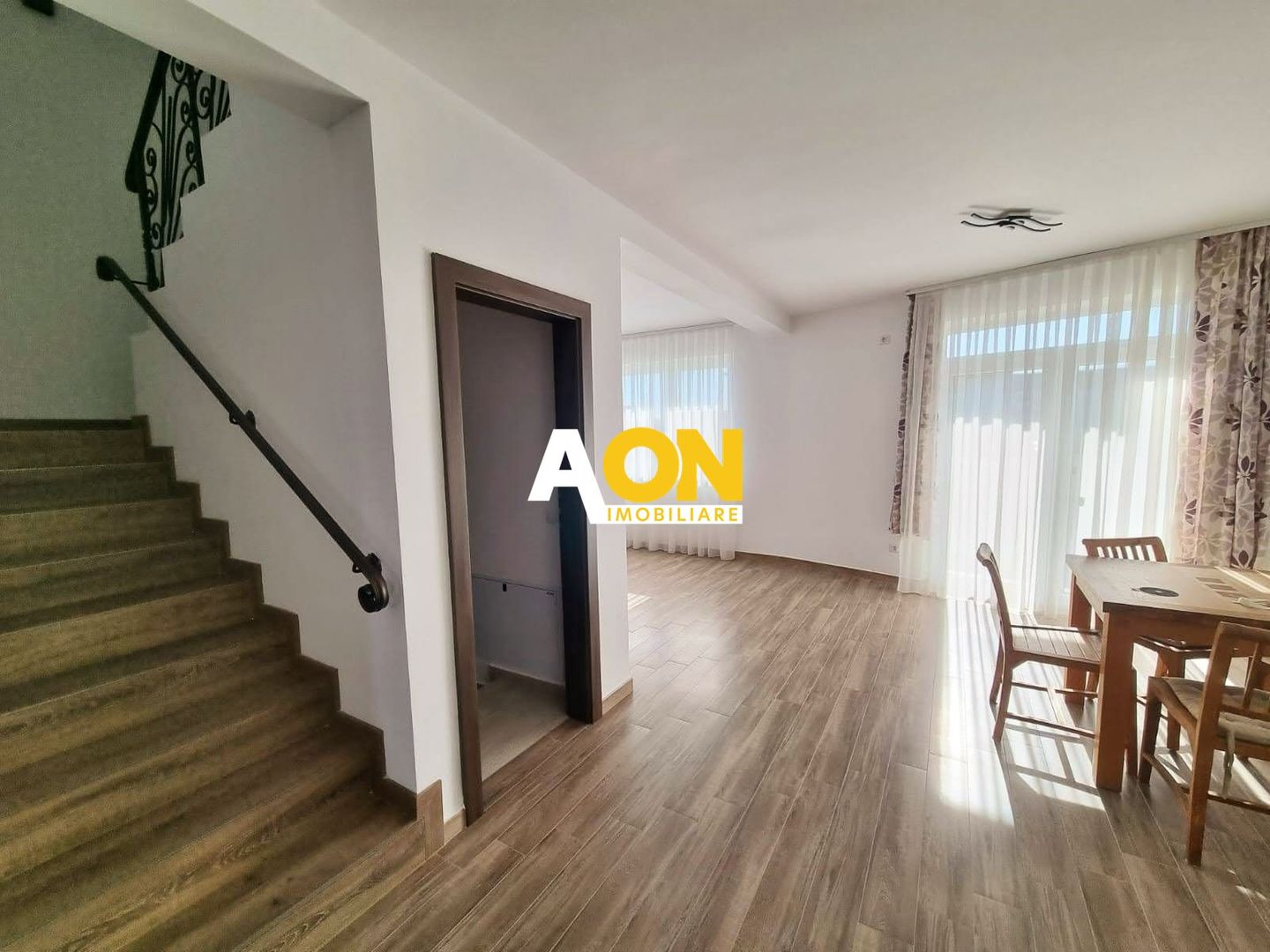Casa noua tip insiruit, 4 camere, S+P+1E, Cetate - Poză 2