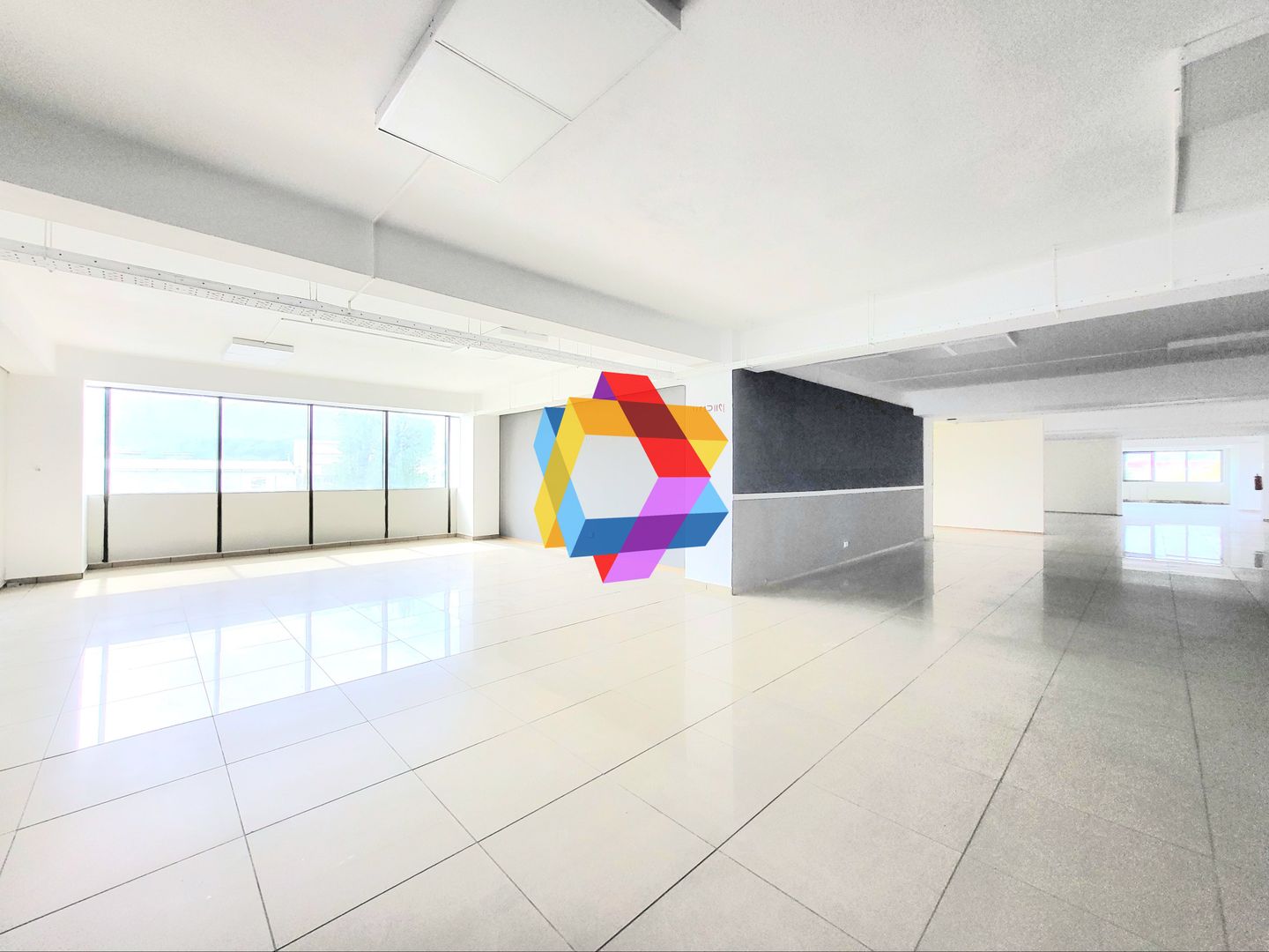 Spatiu comercial de inchiriat - 1.000 mp - Poză 3