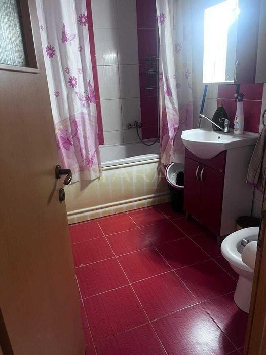 Vanzare apartament cu 3 camere Apahida - Poză 4