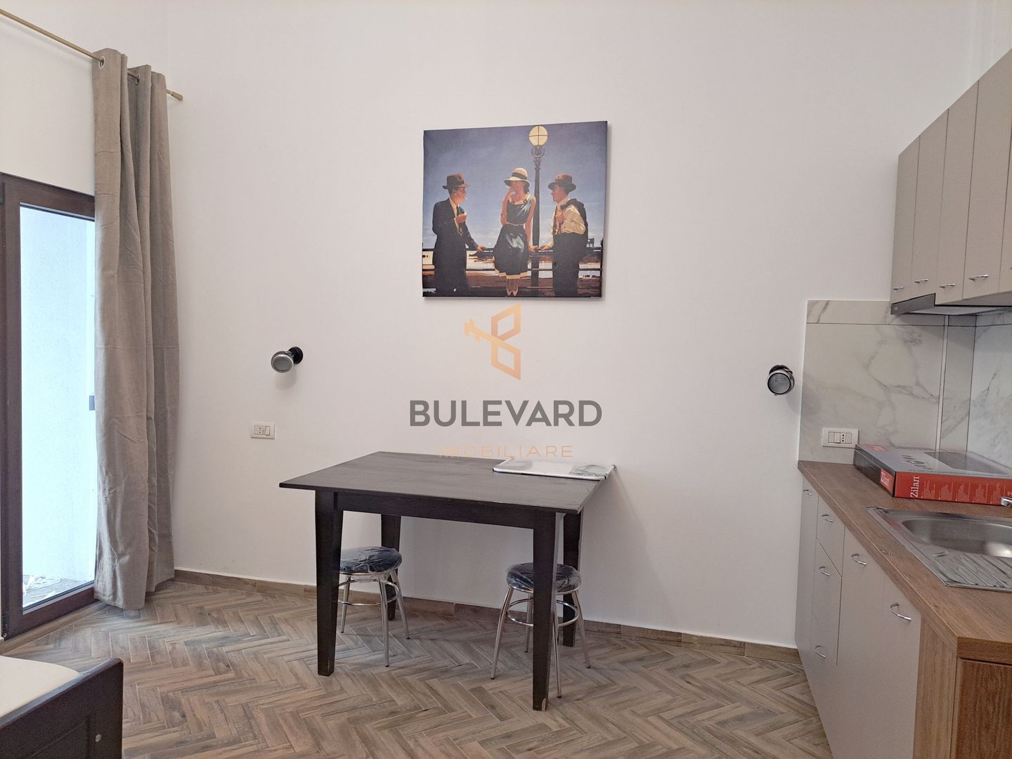 Garsoniera de inchiriata in zona Metro! - Poză 4