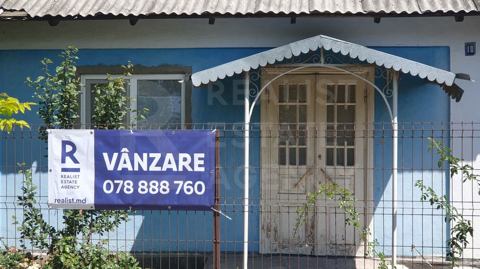 Vânzare casă într-o zonă liniștită și ecologică - Poză 3