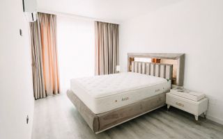 Apartament lux 3 camere si parcare de inchiriat Green Life Frunzisului - Poză 4