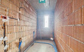 Penthouse cu terasă generoasă, în centrul Chișodei - Poză 12