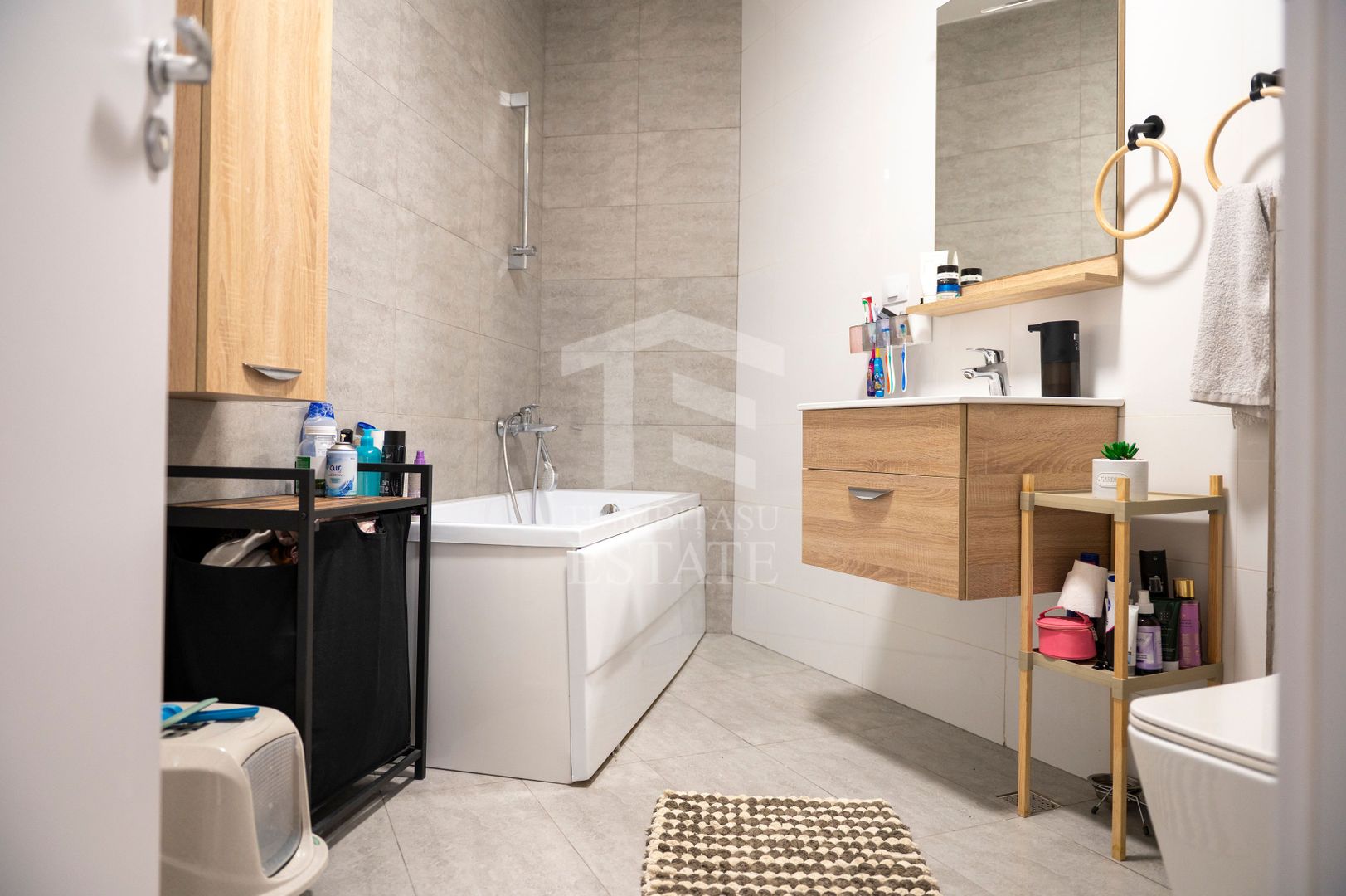 Apartament cu 3 camere si terasa de 49mp, Tomis Nord- Constanta - Poză 18