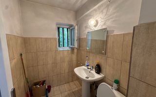 Spatiu birouri- apartament cu 2 camere Central - Poză 6