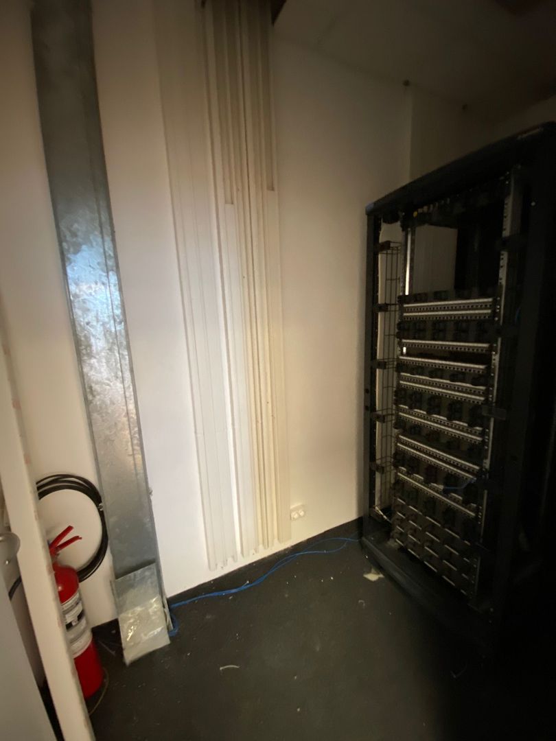 Cladire de  birouri - zona COMPLEX - Poză 11