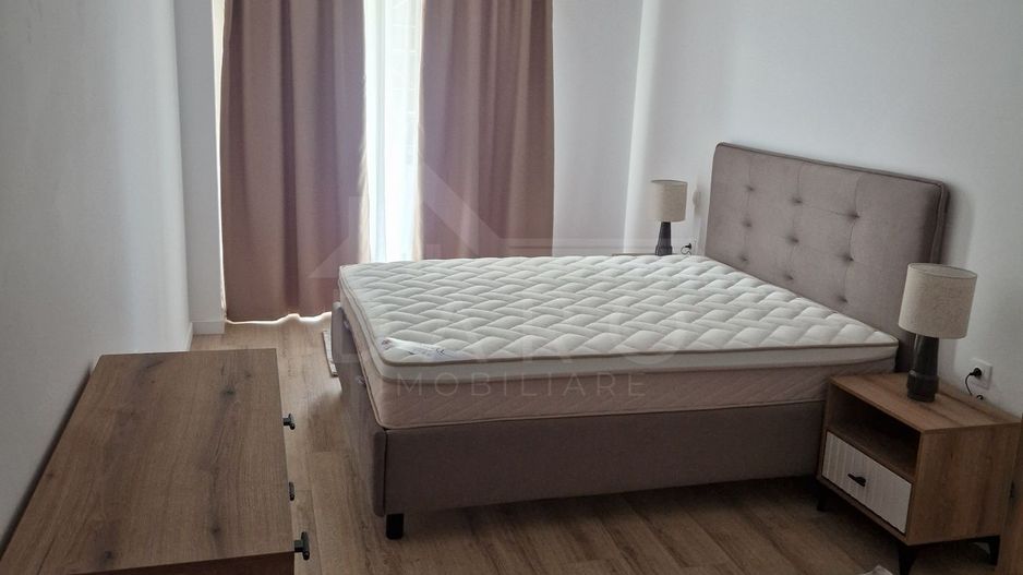 De inchiriatPret 500 eu - Poză 7