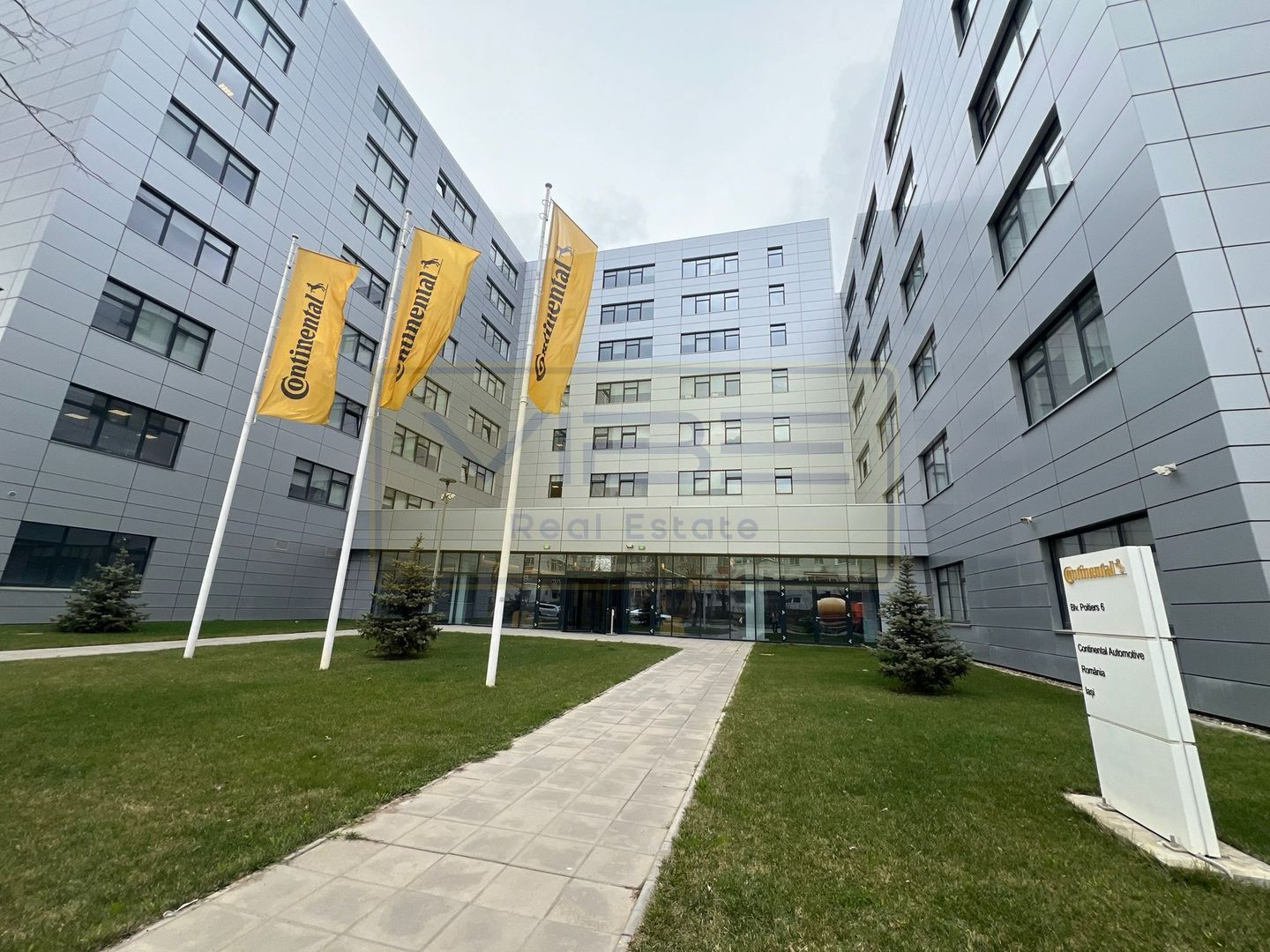Apartament 2 camere Poitiers Towers Continental - Poză 22