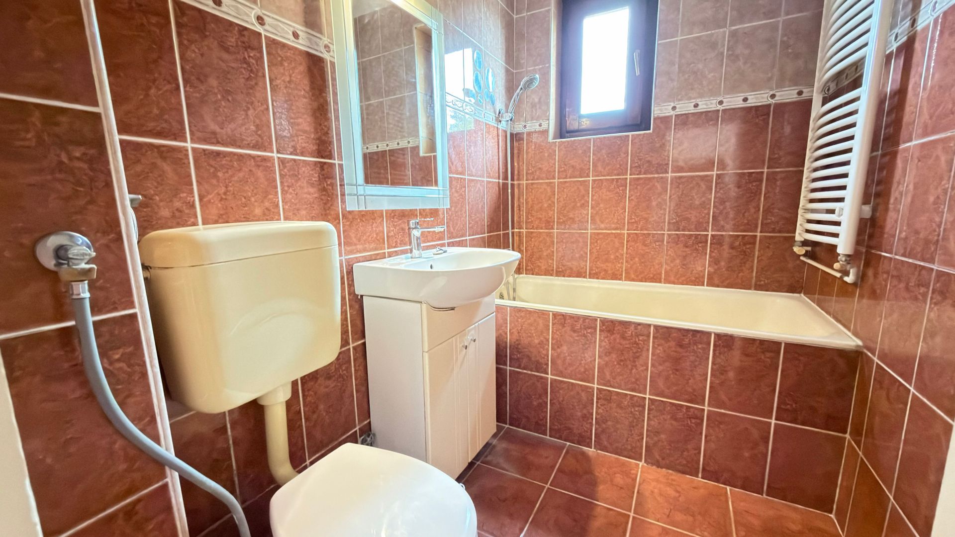 Apartament 2 camere Republicii Etaj III - Carei - Poză 10