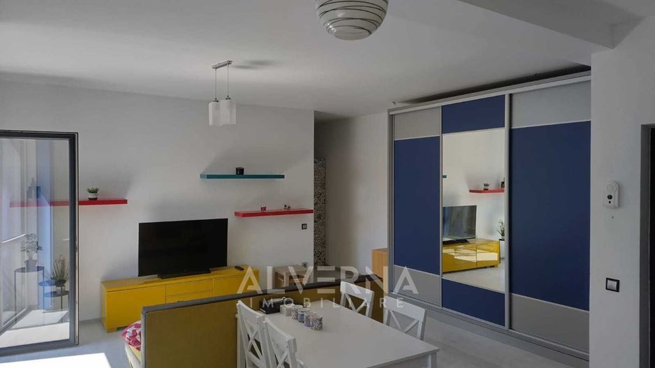 Apartament 3 camere | 75 mp + balcon | zona centrala| P. Mihai Viteazu - Poză 2