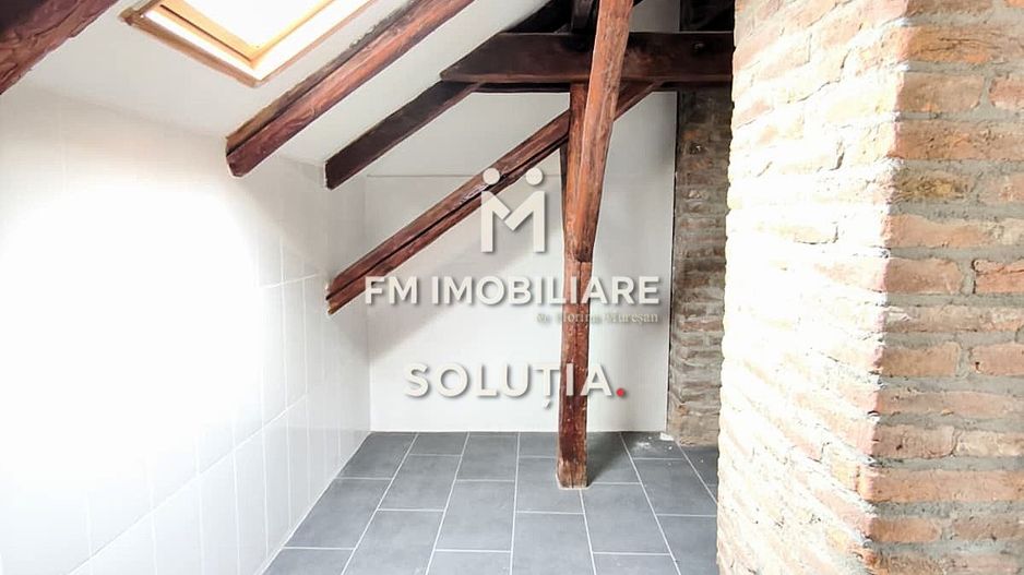 Casă deosebită, situată Ultracentral în Baia Sprie! - Poză 15
