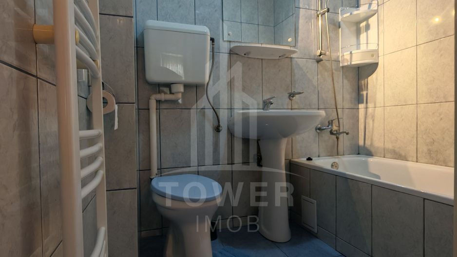 Casă individuală cu 3 camere, curte , în Sibiu, zona Lupeni - Poză 17