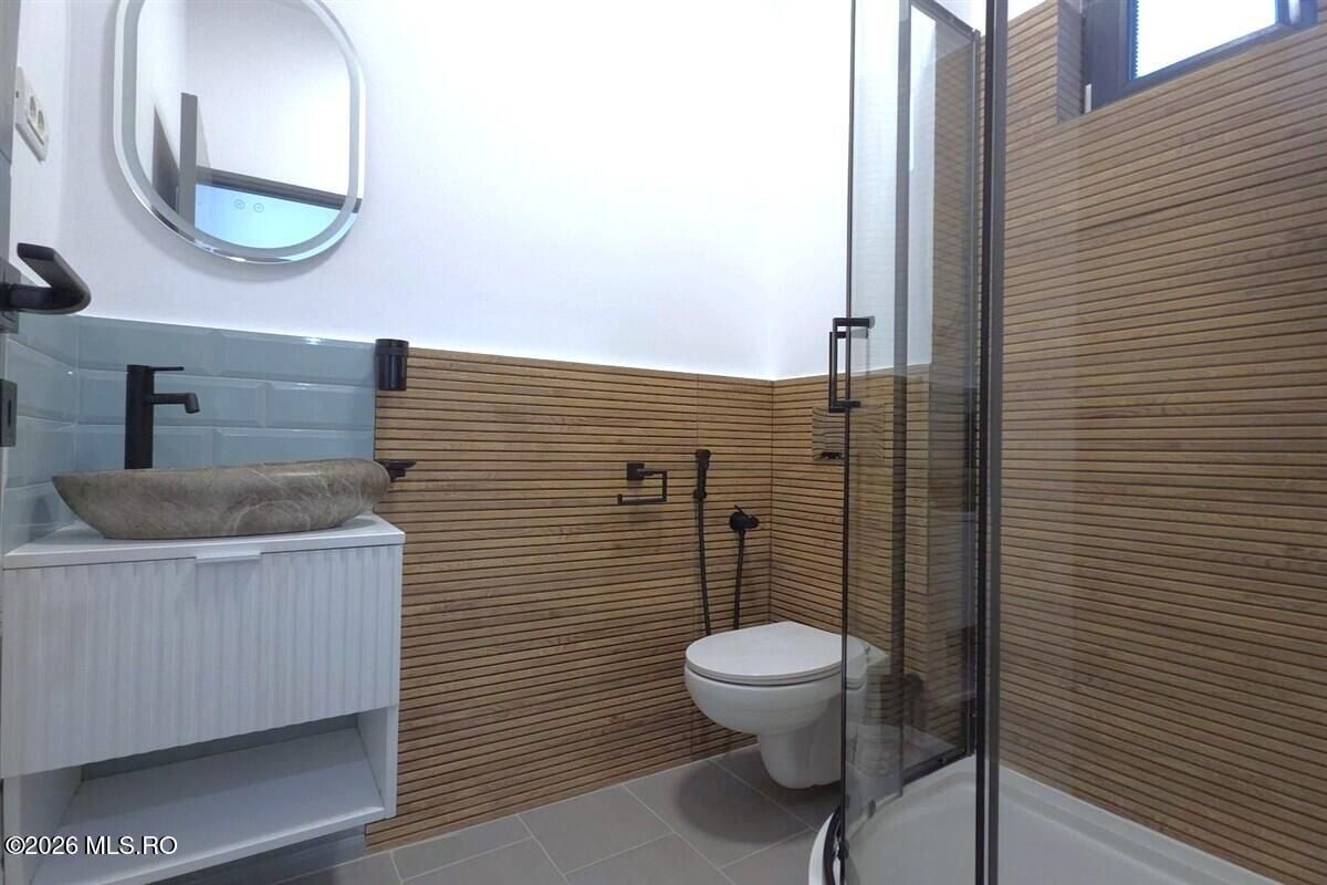 Centru - Bd Tomis 76, apartament cu 2 camere plus garsoniera separata! - Poză 14