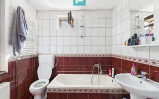 Casă modernă cu 2 corpuri, 5 camere în Pecica - Poză 21