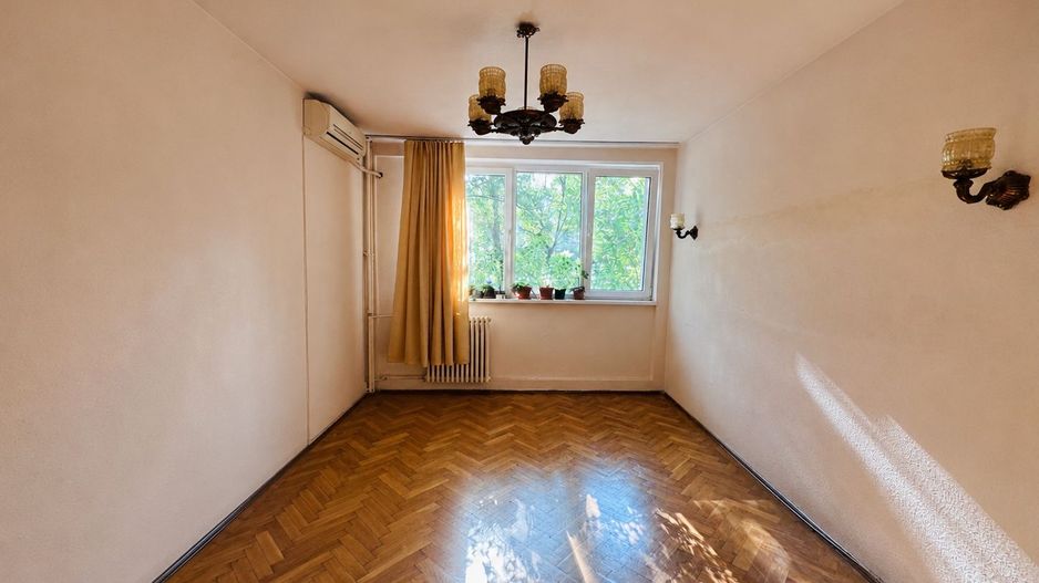 Apartament 4 camere | Drumul Taberei | Metrou Romancierilor - Poză 1