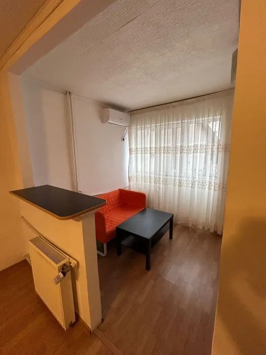 GARSONIERA LUJERULUI, BUCATARIE INCHISA, MOBILAT,  METROU 3 MINUTE - Poză 4