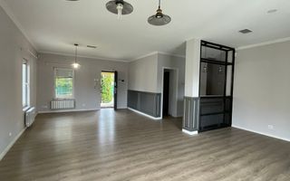 VILA SPATIOASA LA INCHIRIERE IN ZONA PIPERA LANGA SCOLI - Poză 2