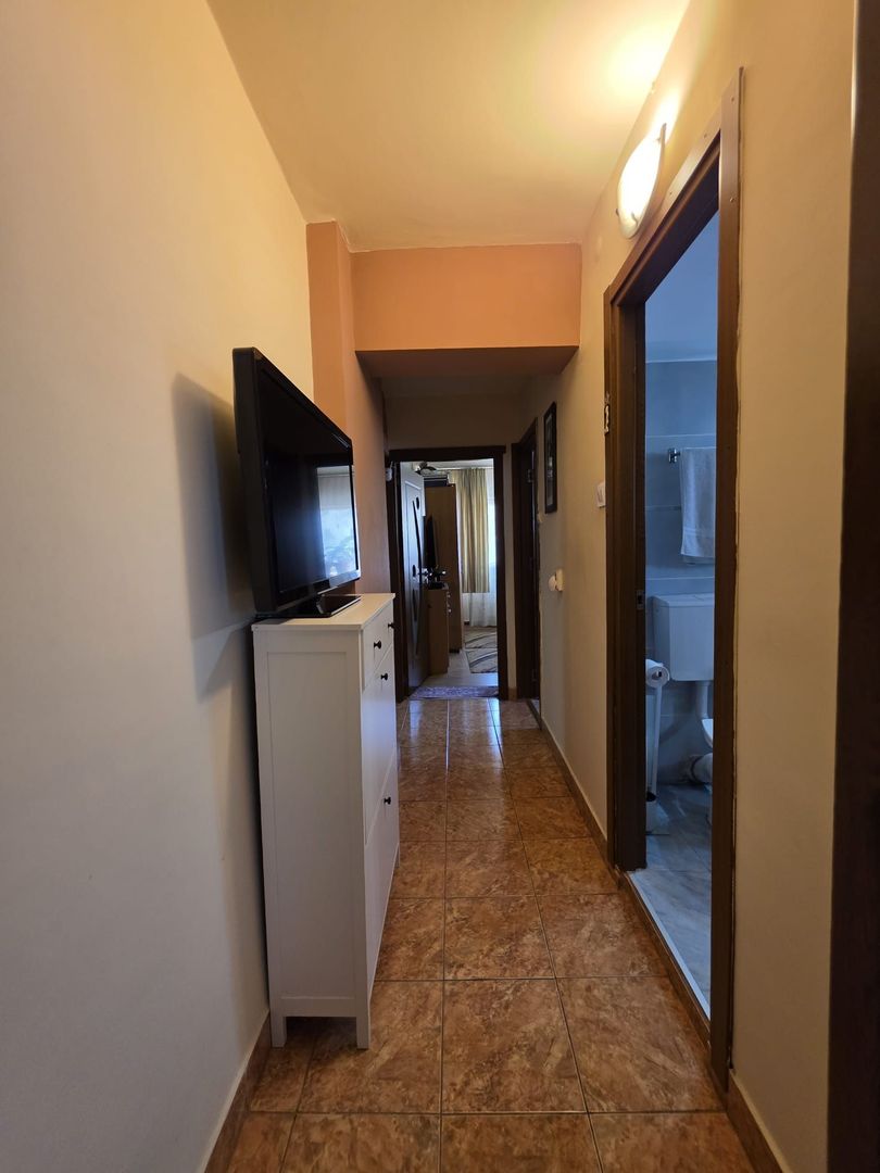 Apartament 4 camere decomandat- Zona Electroputere Mall - Poză 7