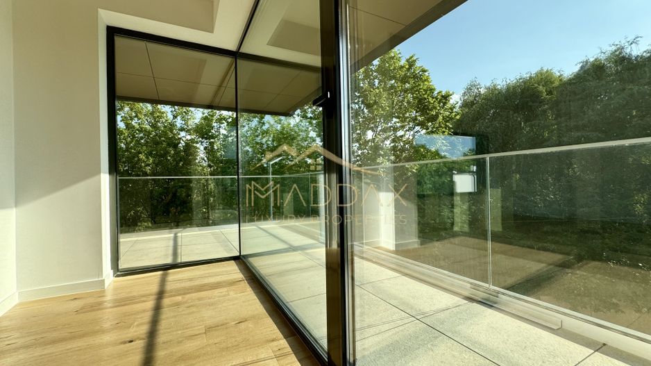 Vila cu 5 camere  *366mp* / Curte privată + piscina*315mp*/ Pipera - Lake View - Poză 33