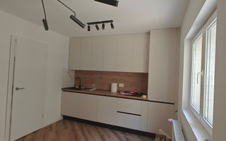 De inchiriat apartament 4 camere zona Nerva Traian sector 3 - Poză 6