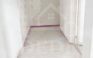 Casa de vanzare P + M cu 4 camere in Oncea, Oradea - Poză 6