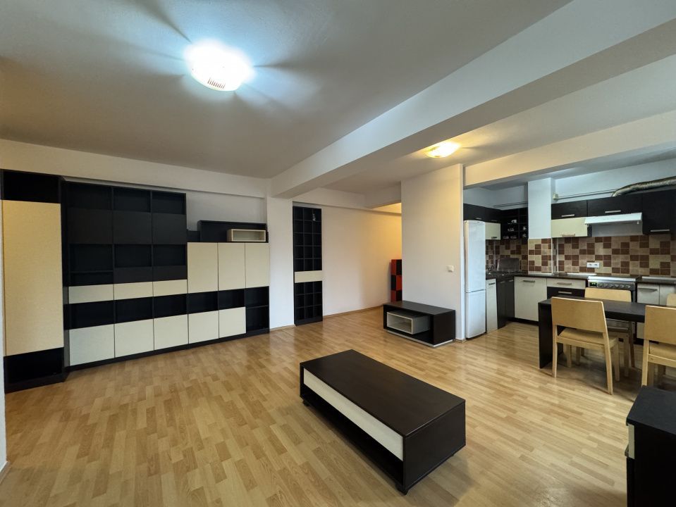 Apartament cu 3 camere, 2 bai, parter inalt, bloc nou, zona Lipovei. COMISION 0  - Poză 4