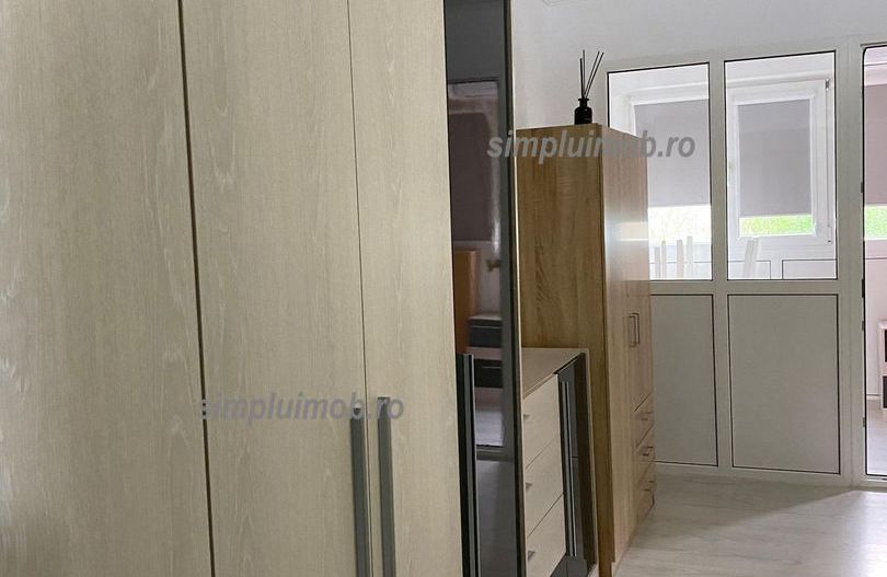 Garsonieră de închiriat Sector 3 Râmnicu Sărat mobilată utilata - Poză 8