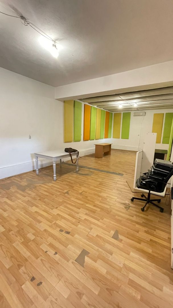 SPATIU BIROURI VILA PARCARE ZONA 1 MAI - Poză 1