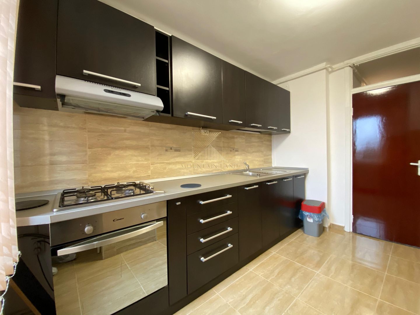 Apartament de 3 camere | 2 bai | decomandat | Petfriendly | Cosmos 1 - Poză 1