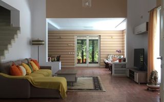 Vila spatioasa de inchiriat | gradina generoasa si piscina |Pipera - Poză 4