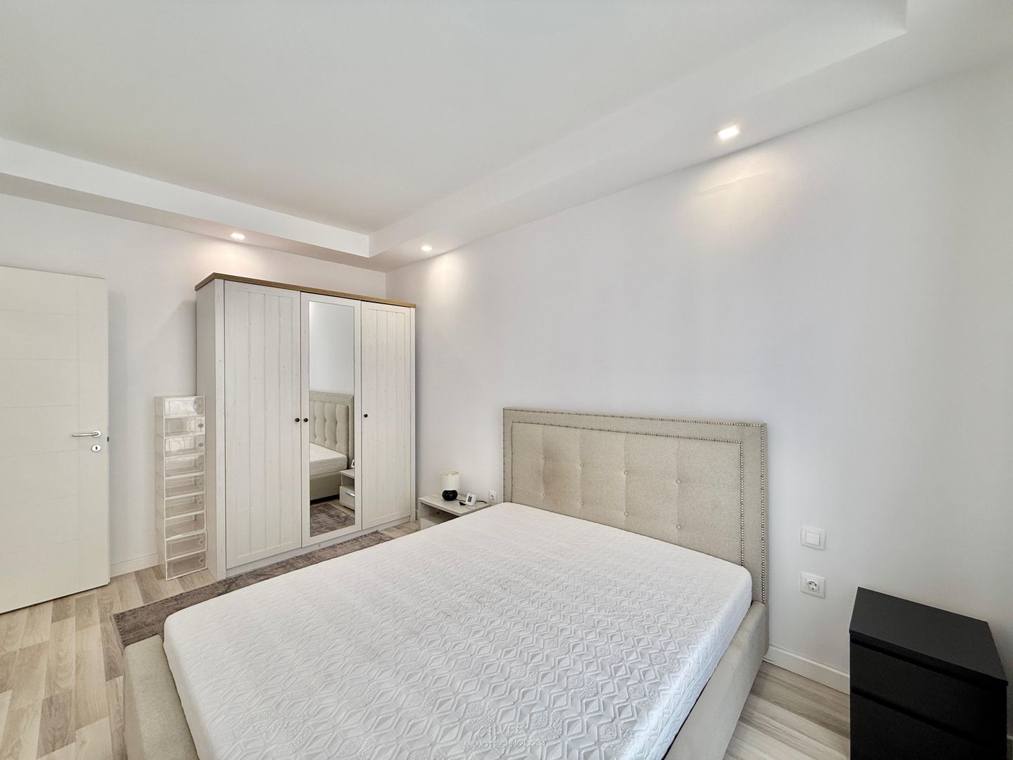 COSMOPOLIS - Apartament cu 2 camere, mobilat si utilat. - Poză 9