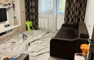 Etaj 1/Apartament 2 Camere-Decomandat 56mp!Bloc din 1985 Pizza Nico!