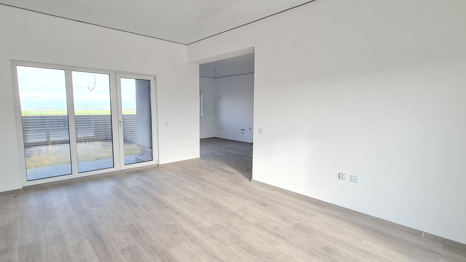 Casa 4 camere finalizata intabulata cartier Izvor Tarlungeni - Poză 11