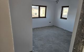 Comision 0% | Casa de vanzare in Dezmir | 149 utili | 2 parcari - Poză 14