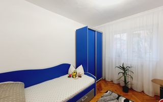 Apartament cu 5 camere decomandate, Cetate - zona scolii Mihai Eminescu - Poză 8