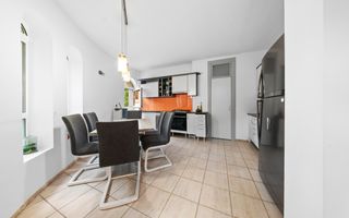 Vila ideala pentru locuința, clinica sau birouri! - Poză 9