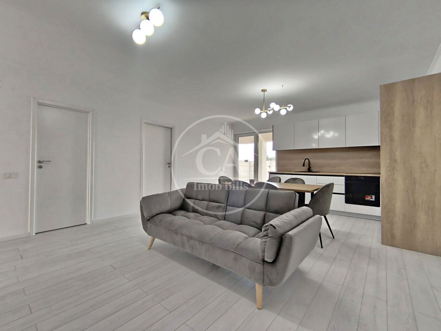 Casa de inchiriat cu 4 camere in Cheriu, Bihor - Poză 2