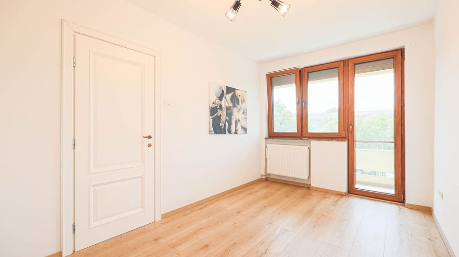 REZERVAT! 95.000 € – lux, liniște și natură, B-dul Revoluției–Podgoria - Poză 9