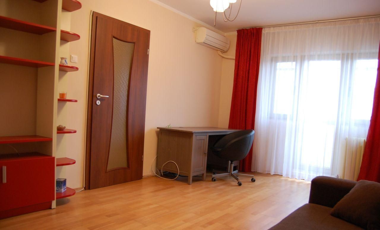 De Închiriat: 2 Camere Decomandat | Metrou Tineretului & Timpuri Noi - Poză 1