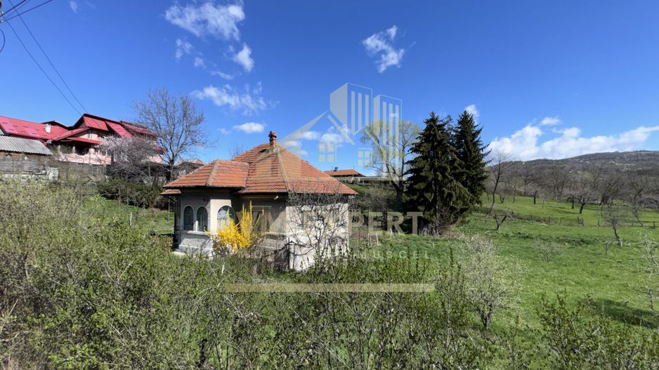 CASA 5 CAMERE TEREN 7500 MP CAMPULUNG - Poză 24